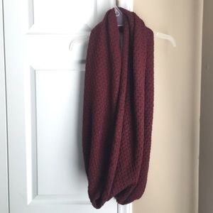 Old Navy Burgundy Infinity Scarf
